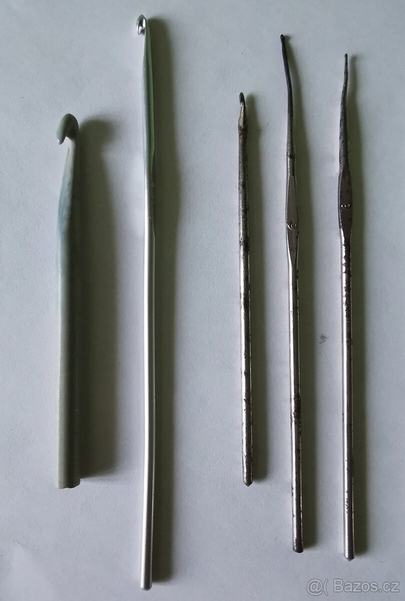 Sada retro háčků na háčkování – 25 ks (70.–90. léta, mix - 7