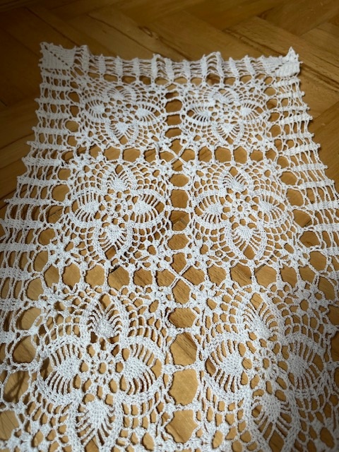 Velmi staré, ručně háčkované dečky - 7