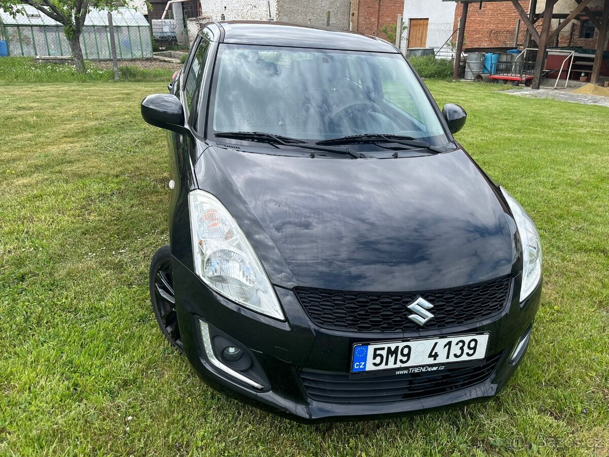 Suzuki Swift Black Edition - 7
