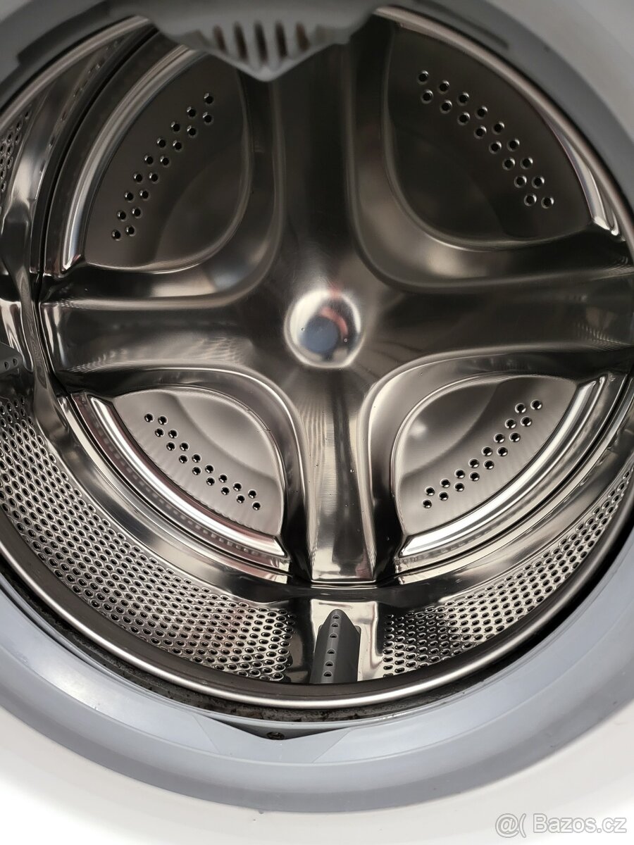 Pračka Electrolux, česká, invertor, hl 40cm - 7