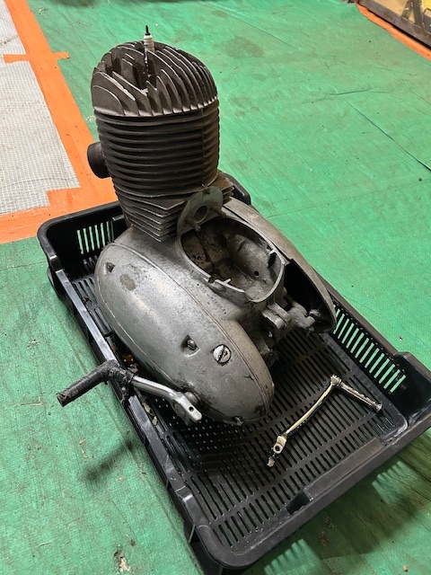 Jawa 250 - kývačka - 7