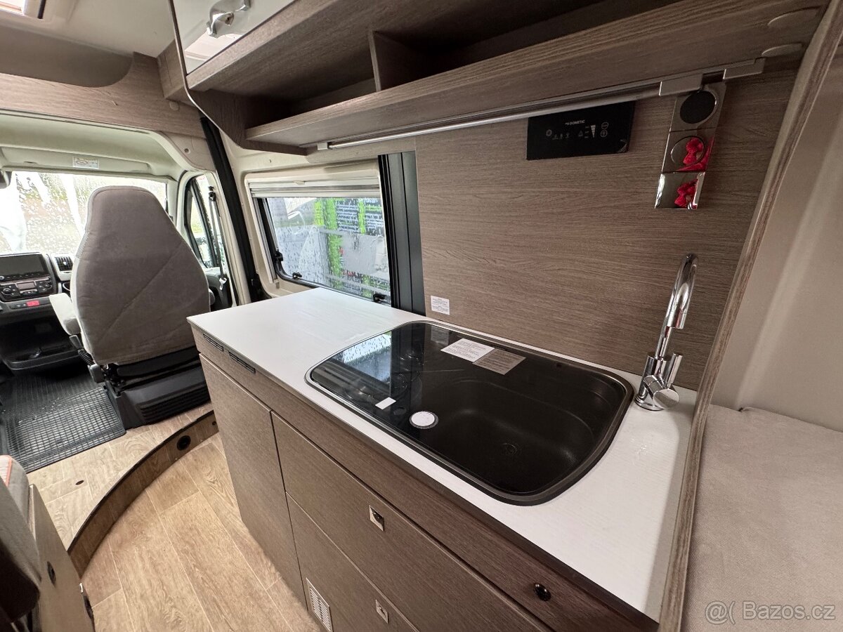 Pronájem obytné dodávky, obyťnáku, karavanu - 7