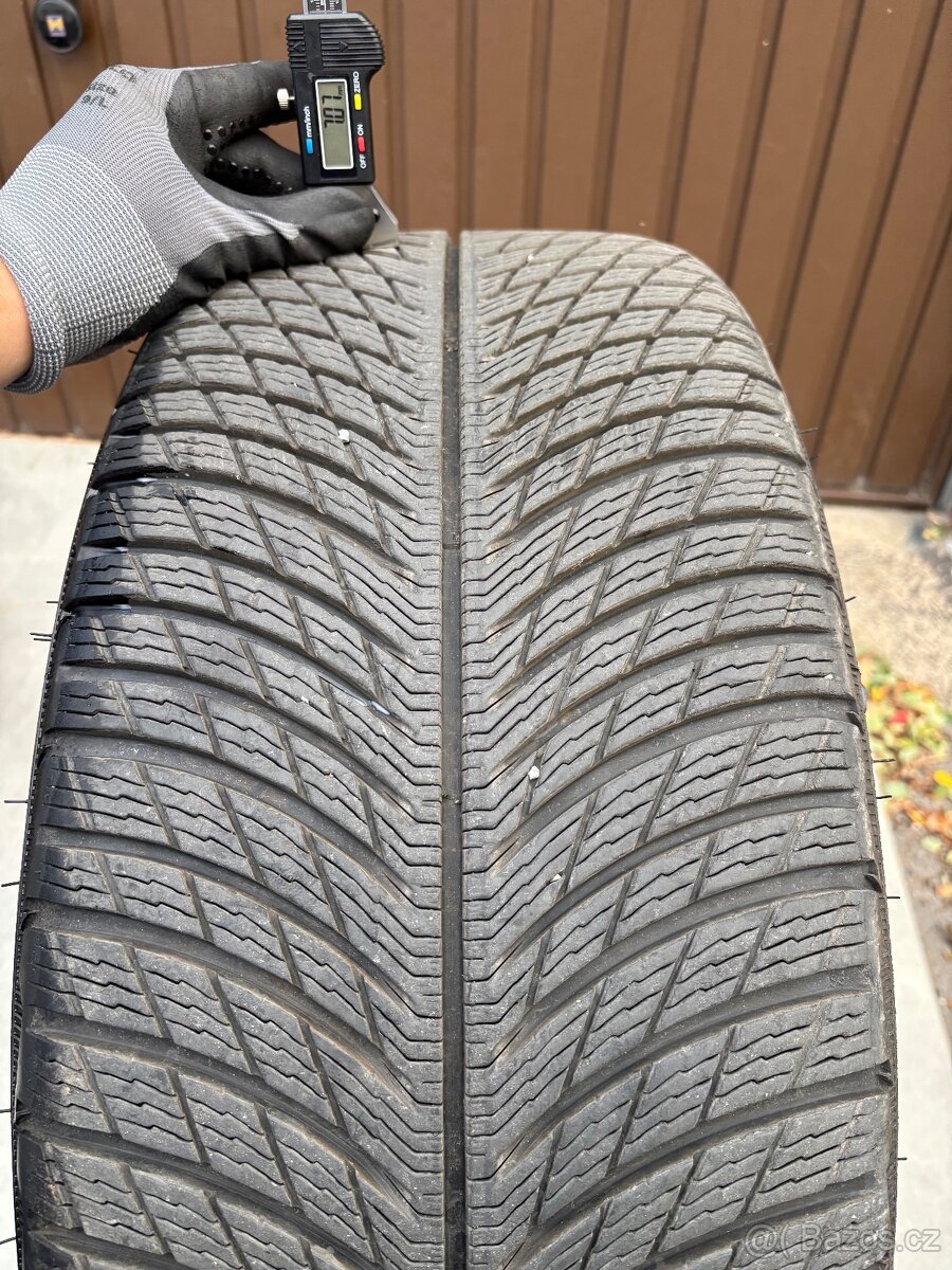 Mercedes E53 W214 originál Zimní Michelin - 7