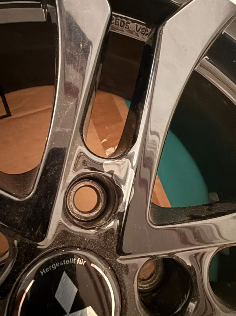 R18 ORIG. DISKY MITSUBISHI 5X114,3 7,5JX18 ET39 - 7