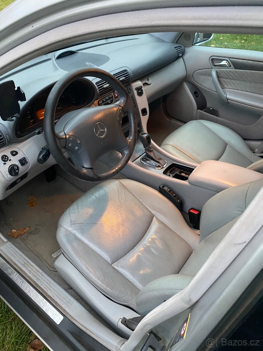 Prodám Mercedes-Benz C 320 4MATIC (W203), LPG - 7