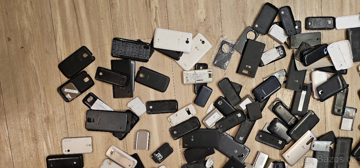 Záda na mobilní telefony - 7