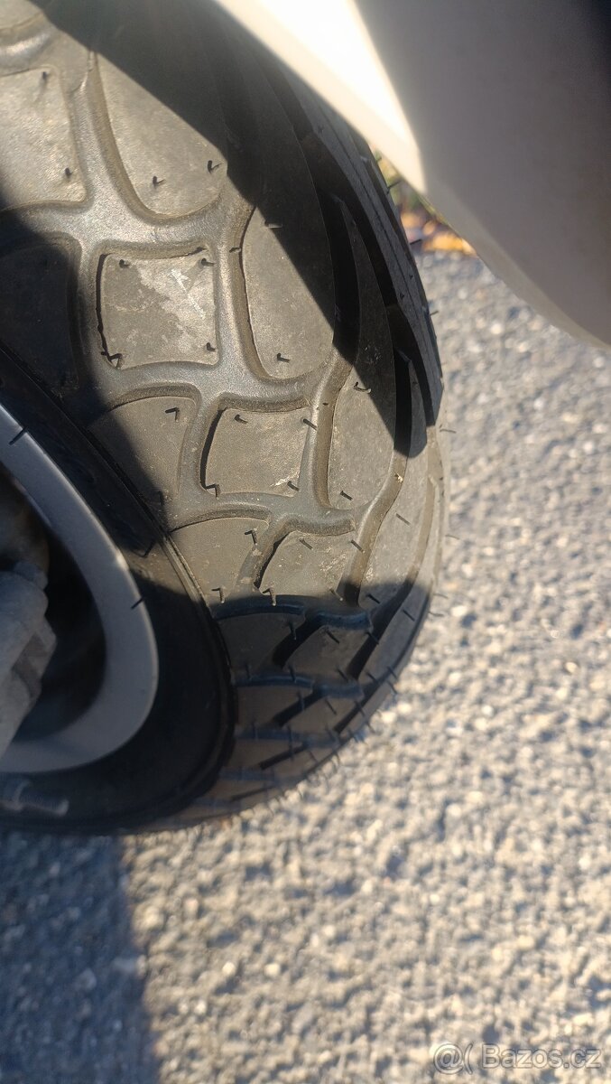 Piaggio Vespa LX 125 i.e - 7