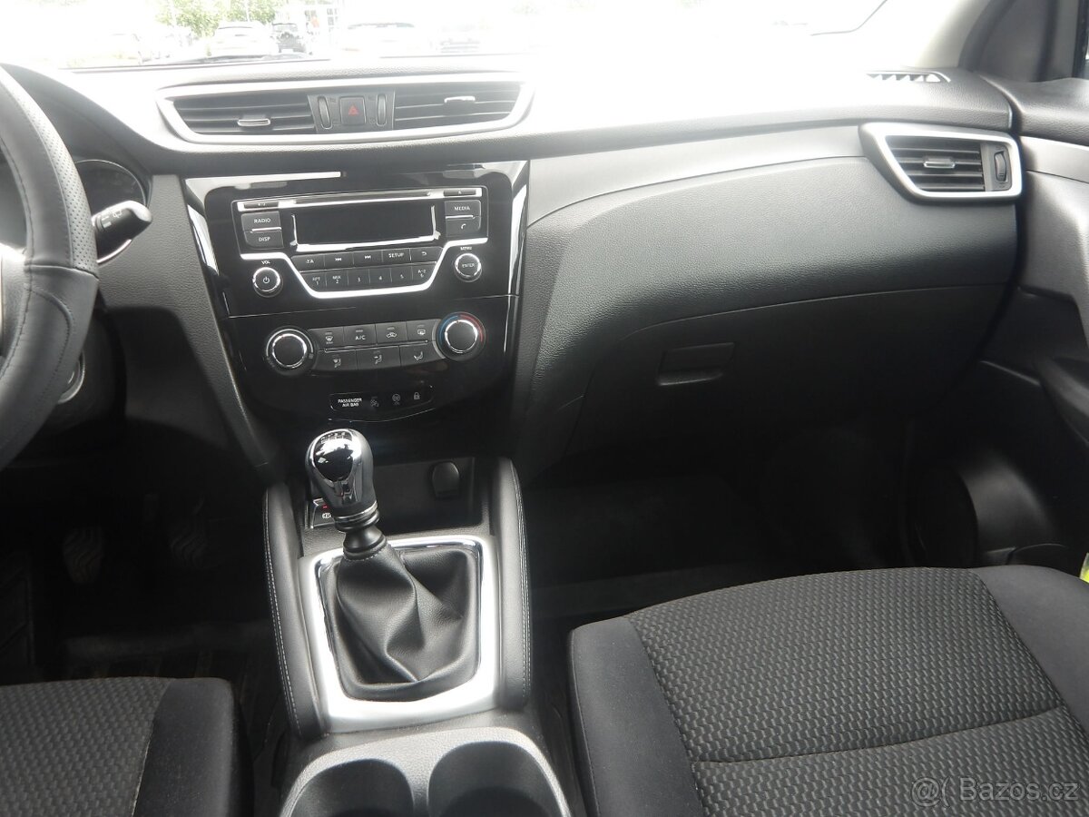 Nissan Qashqai, STK 11/2027,1.maj, koup.v ČR, nekuřák - 7