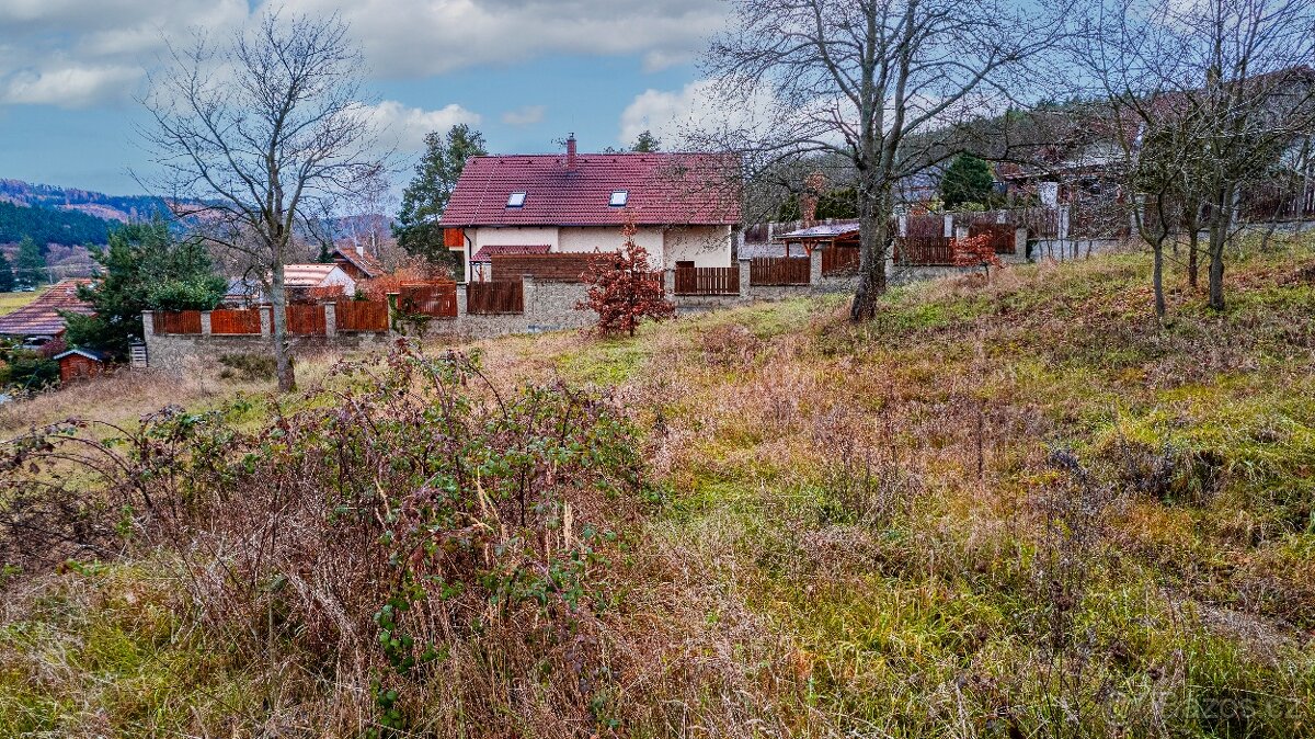 Stavební pozemek, zahrada 928m2 k pronájmu, Drevníky - 7