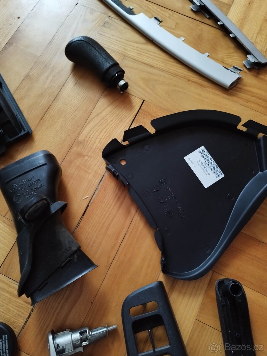 Octavia 1 náhradní díly - 7