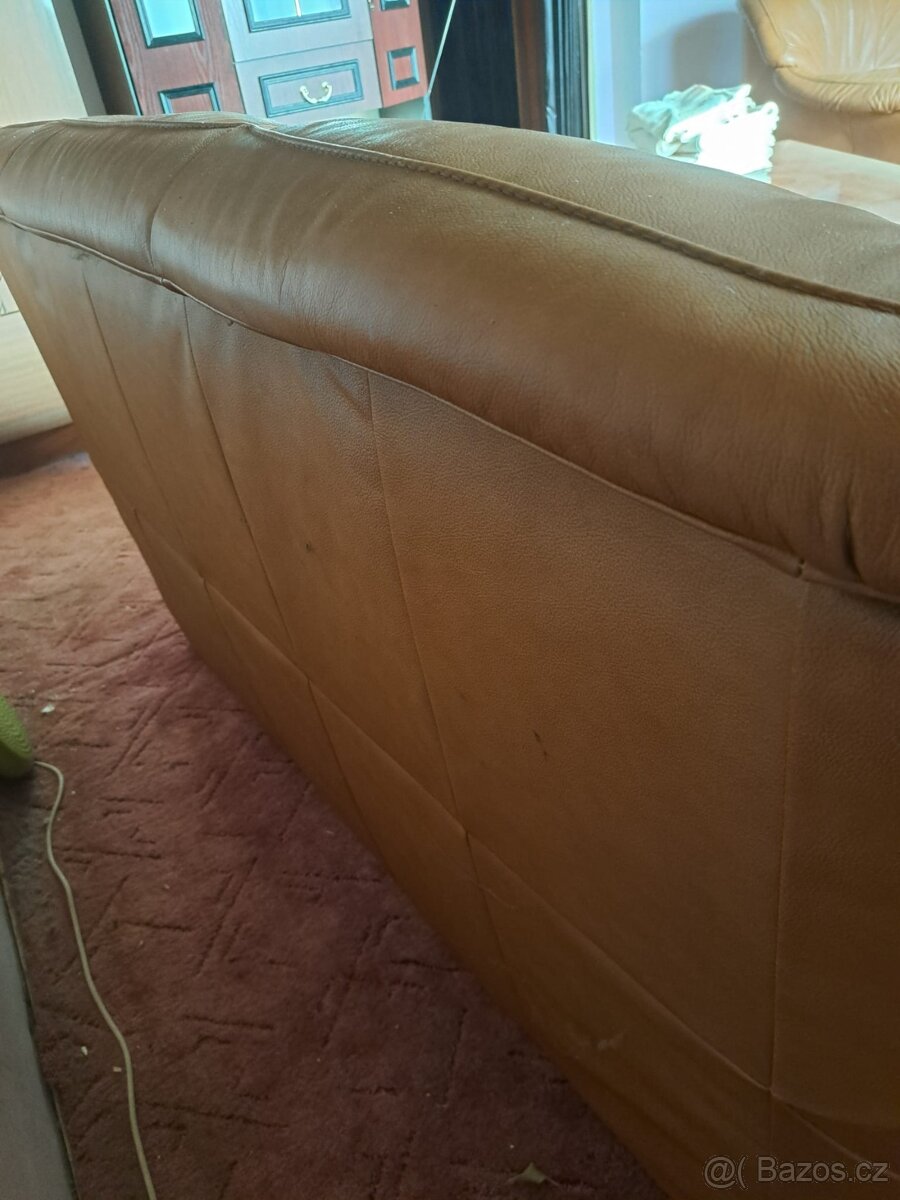 Prodám koženou sedací soupravu - 7