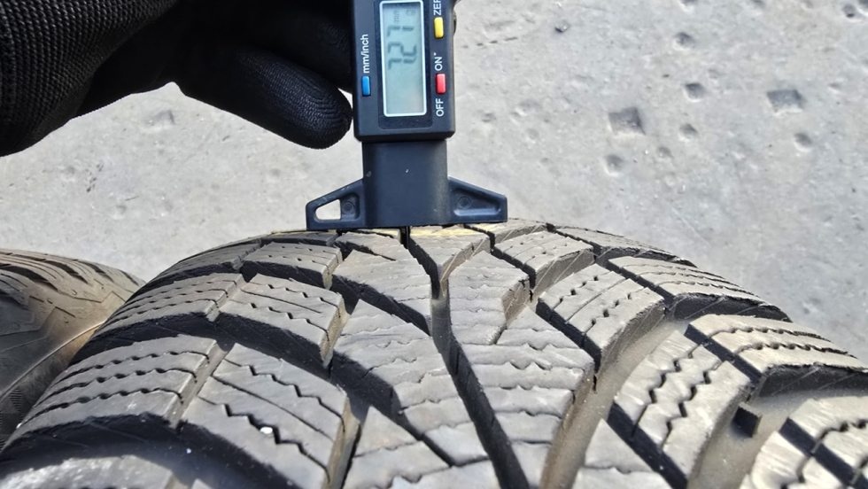 Zimní pneumatiky 195/65/15 Continental - 7