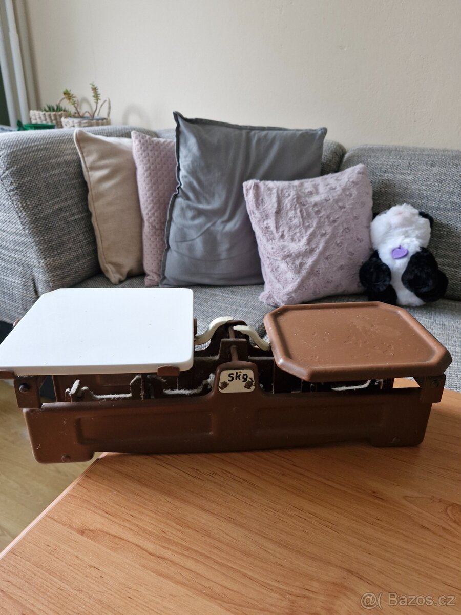 PRODAM STARY MLÝNEK NA KÁVU - 7