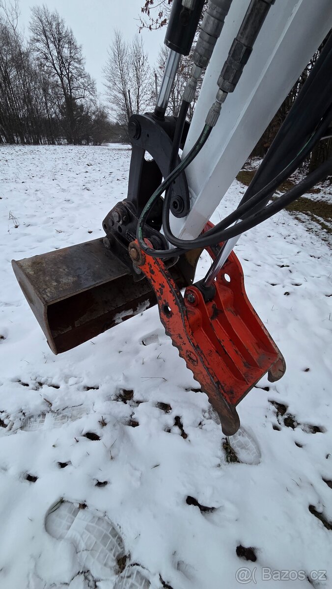 Bobcat e26, 2022, 890mth - 7