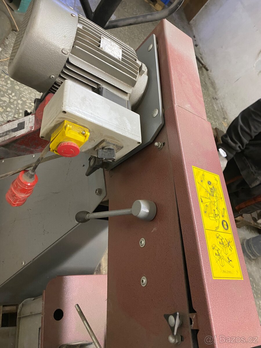 PRŮMYSLOVÁ PÁSOVÁ BRUSKA GRIT -400 V funkční - 7