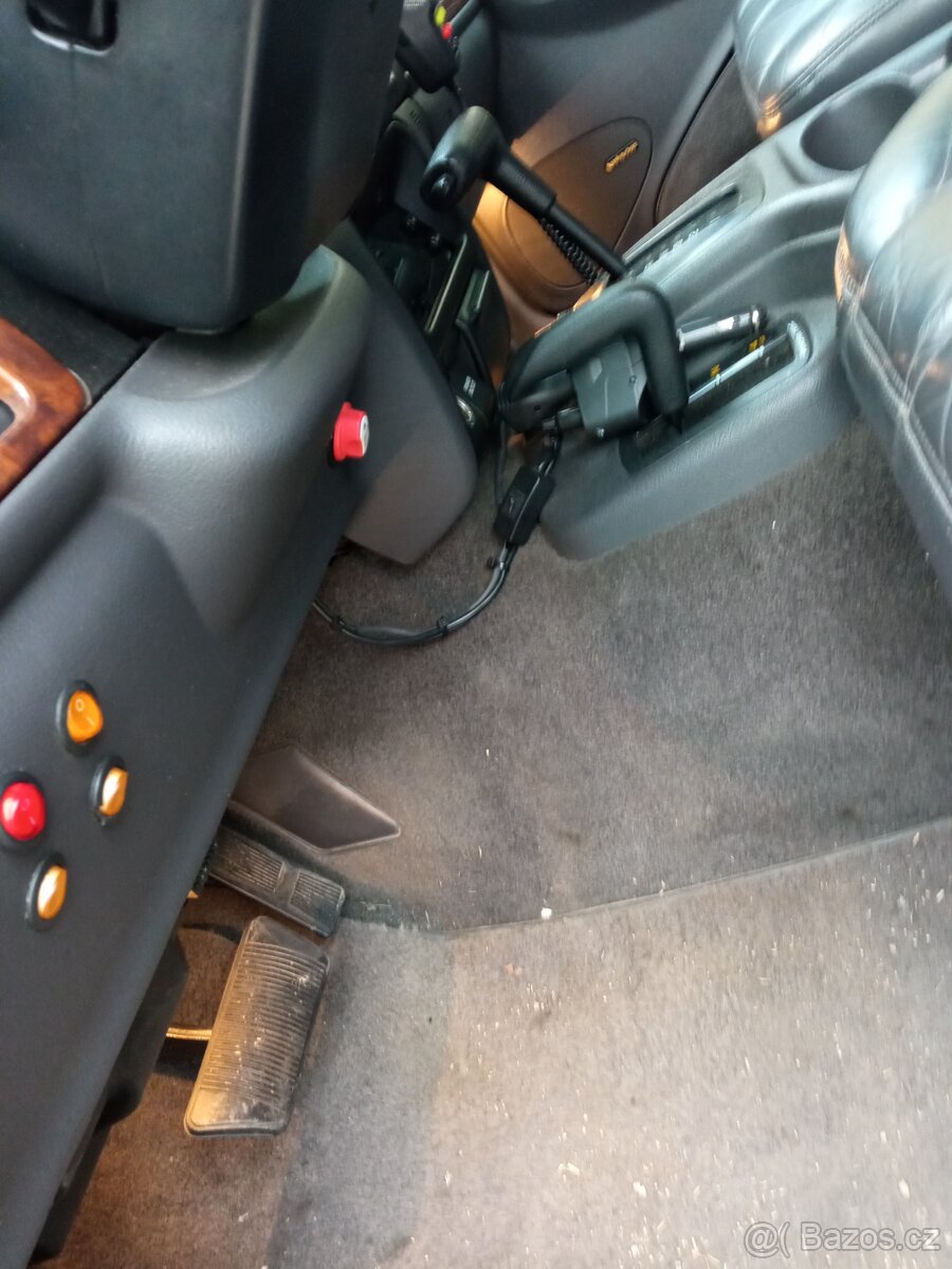 Jeep Grand Cherokee - 7