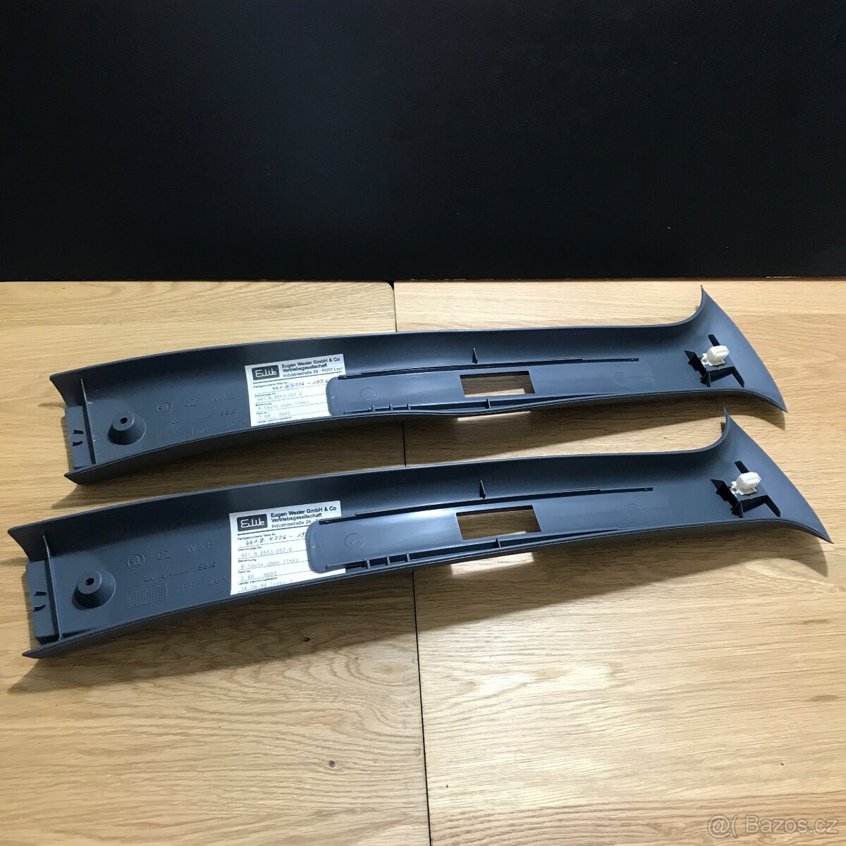 ŠKODA FELICIA Kryt B - sloupku horní - uloženka - 7