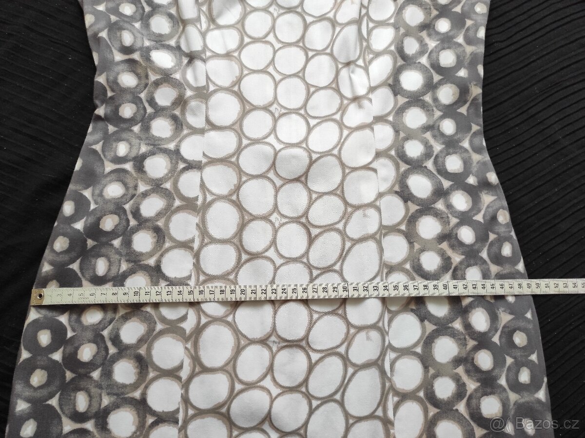 Pouzdrové šaty - vel. 40 (M/L) - 7