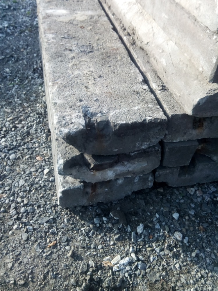 Pražce betonové na stavbu parkoviště terasy pod kontejner - 7