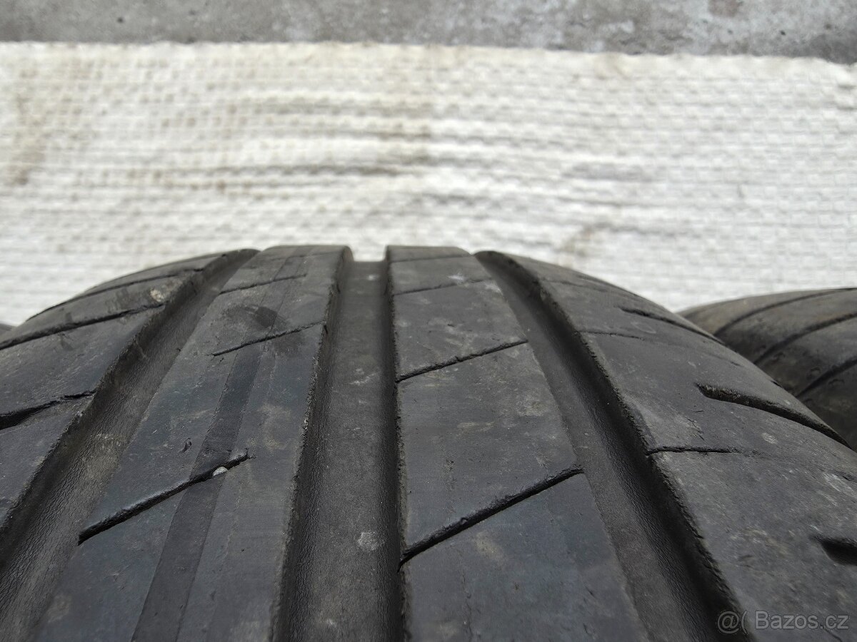 Pneu GoodYear 195/65 R15 - 7