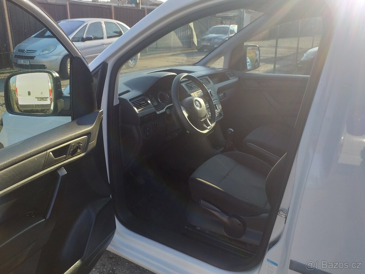 VW CADDY 2,0 TDi,KLIMA,ESP,ABS,ČR,SERVISKA - 7