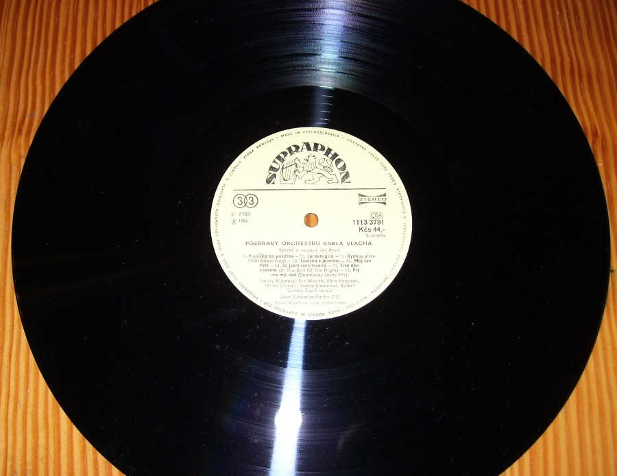 Pozdravy orchestru K.Vlacha 1947-1982 2x LP /112/ - 7