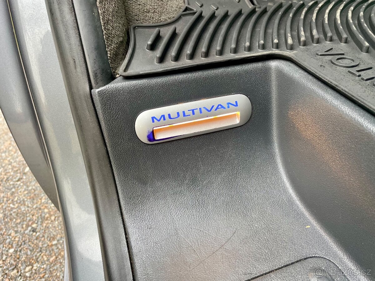 VW Multivan,T5, 2.0 TDI-103 KW, r.v.2011,7míst,Webasto. - 7