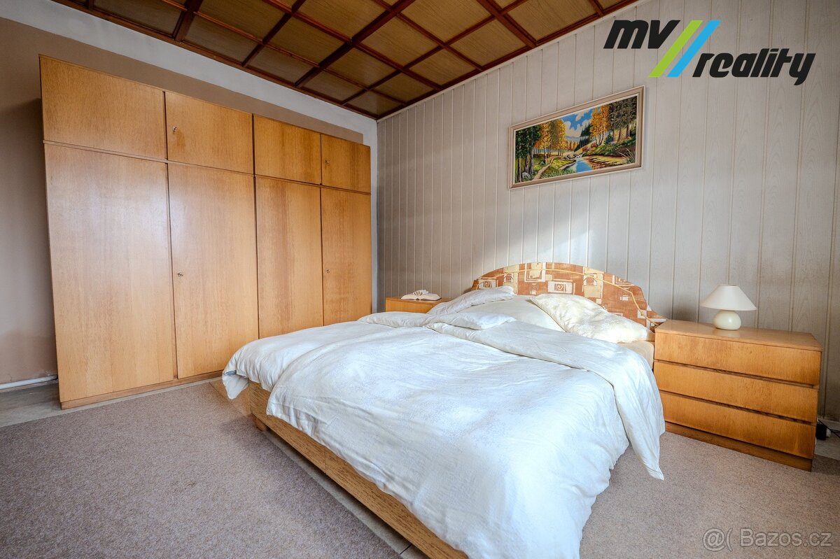 Březovice, prodej rodinného domu 5+1 na pozemku 2427m2. - 7