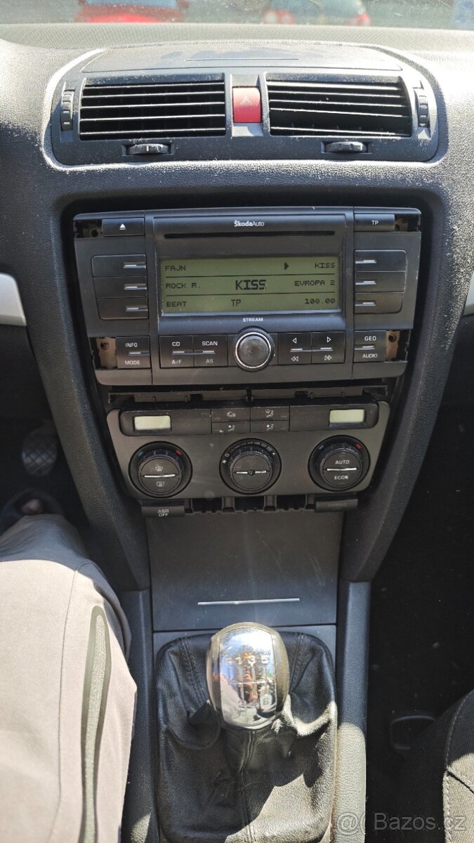 Škoda Octavia combi 2.0 FSI - 7