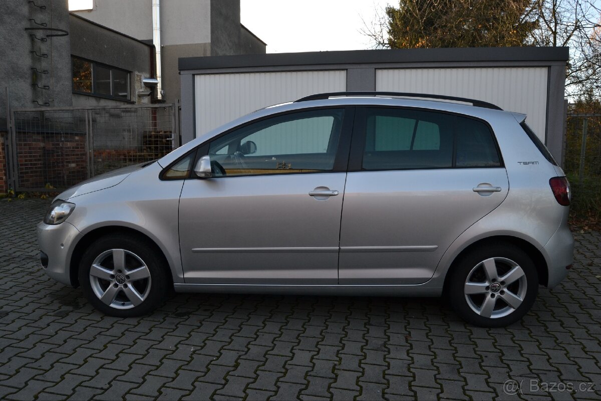 Volkswagen GOLF VI plus Comfort 1.2Tsi 77kw rok 2010 - 7
