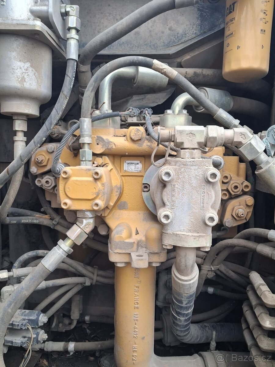 Prodám pásový caterpillar 323dl - 7