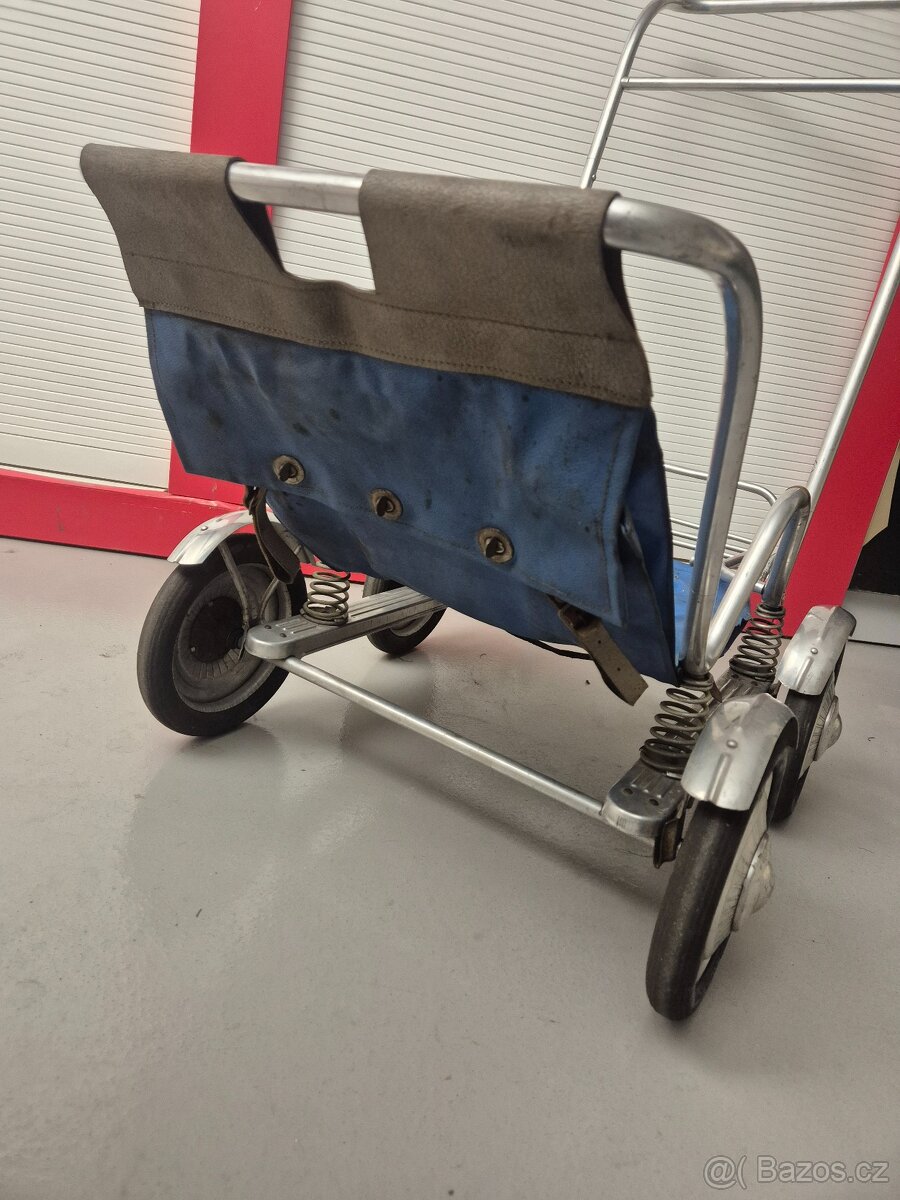 Retro kočárek - 7