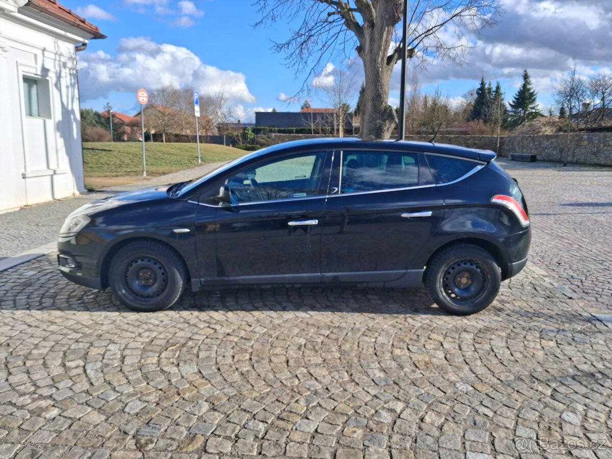 Lancia Delta 1.6 JTD 88 kW | STK do 10/2027 - 7