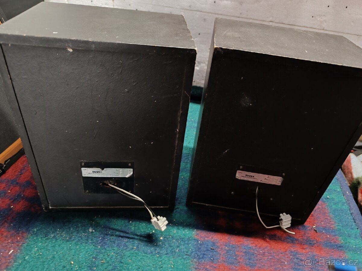 Různé reprobedny Tesla, TVM, AQ - 7