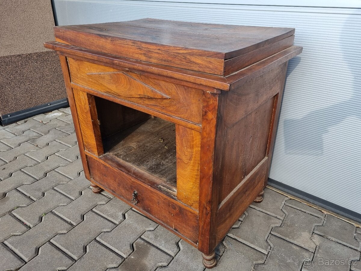 Skříňka na gramofon - masiv - 7