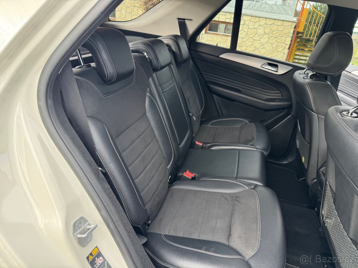 Mercedes-Benz ML350 BlueTec 4matic - 7