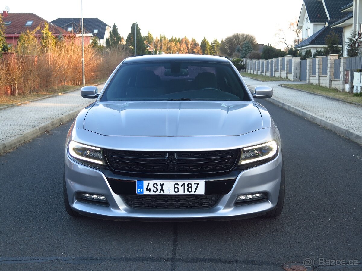Dodge Charger, 3.6 V6 4x4 - DPH - po servisu - 7