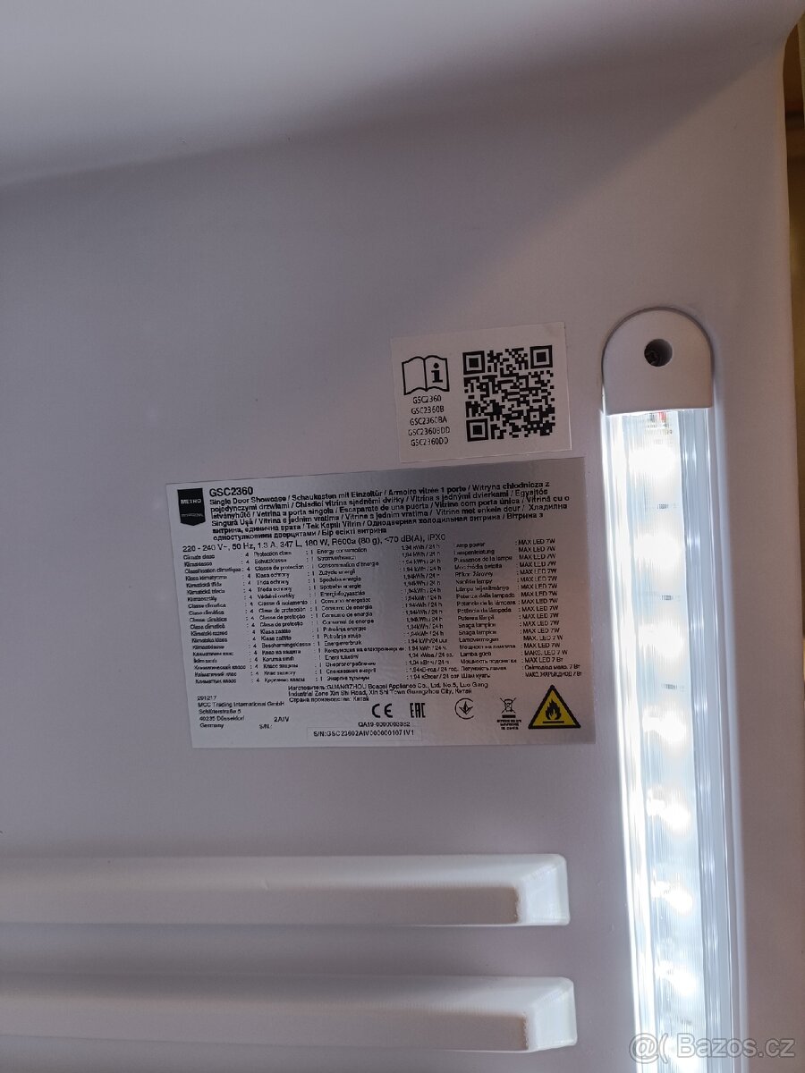 2 x nová gastro lednice METRO 347 L - 7