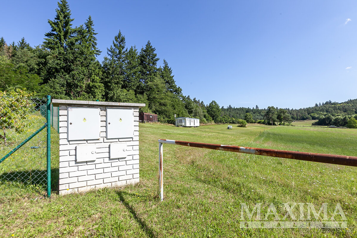 Pozemek o ploše 2863 m2 - Klučenice, Kamenice - 7