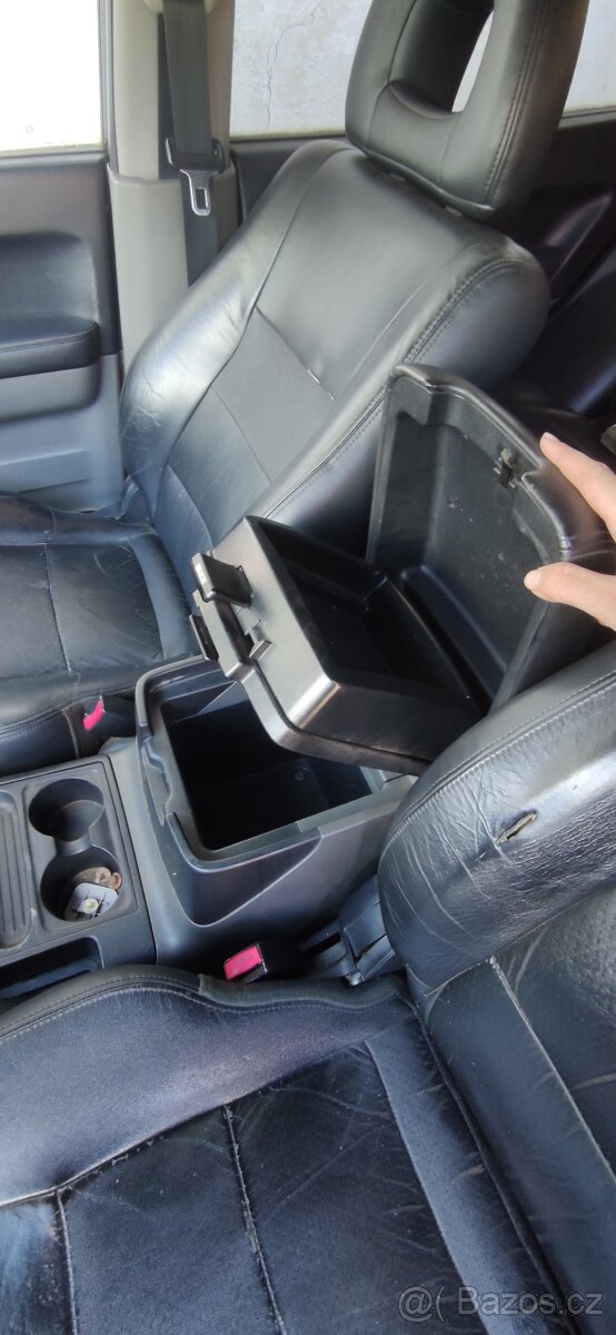 MITSUBISHI Pajero GDI 3,5 v6 benzín automat 353 000 km - 7