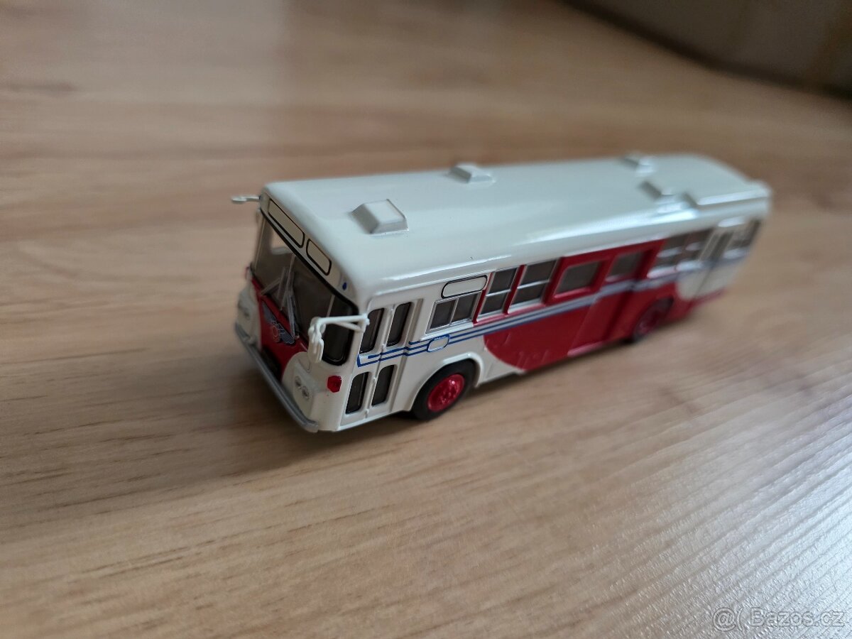 Predám modely autobusov deagostini s časopismi. - 7