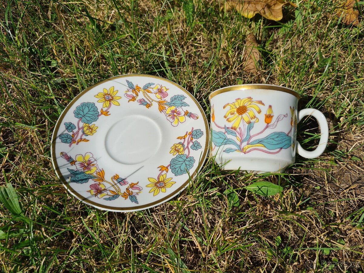 Starožitné nádobí (Thun, Kera Vitral, Josefina Loučky) - 7