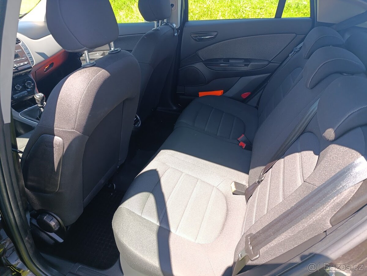 Bravo 1.4T 16V 120 - 7