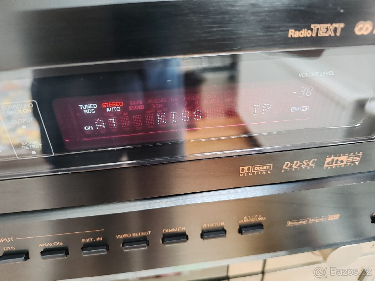DENON AVR 3801, DÁLKA - 7