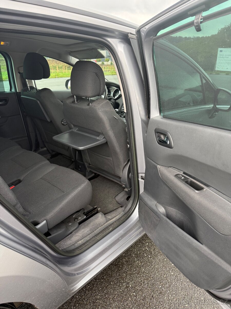 Peugeot 5008, 7míst, 2.0 hDi, 110 kW, rozvody - 7