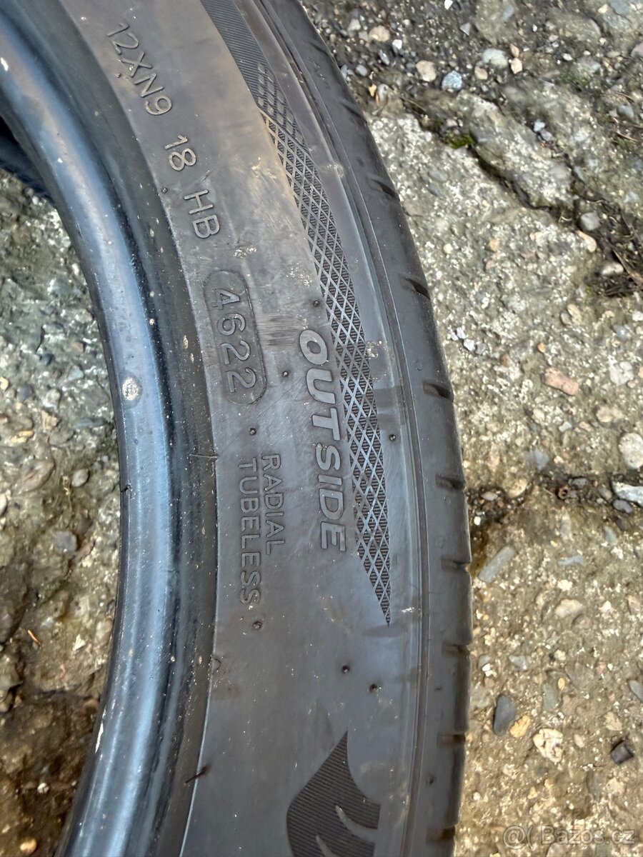 Letní pneu 235/45/18 - 7