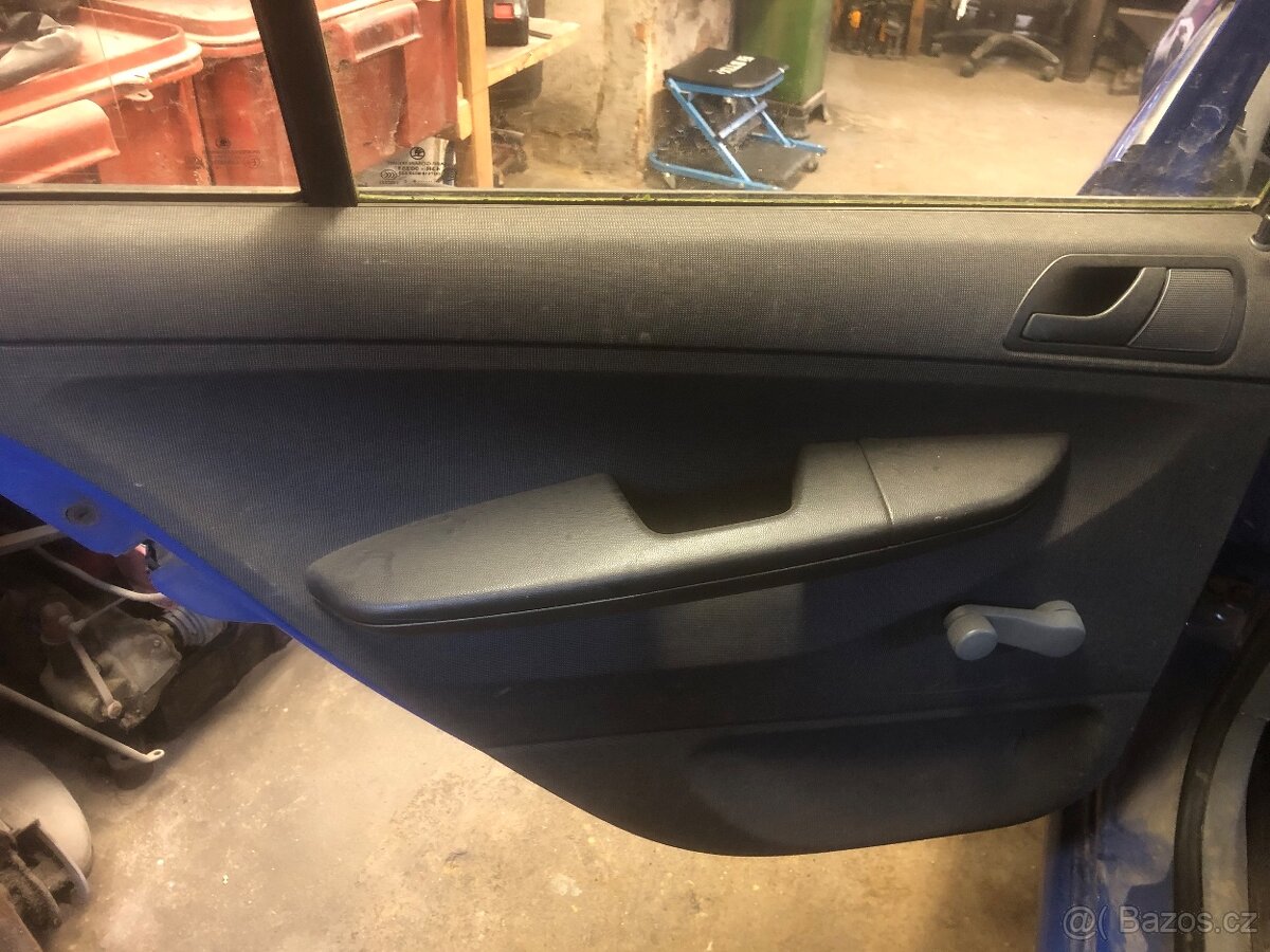 Fabie 1 sedačky tapce - 7