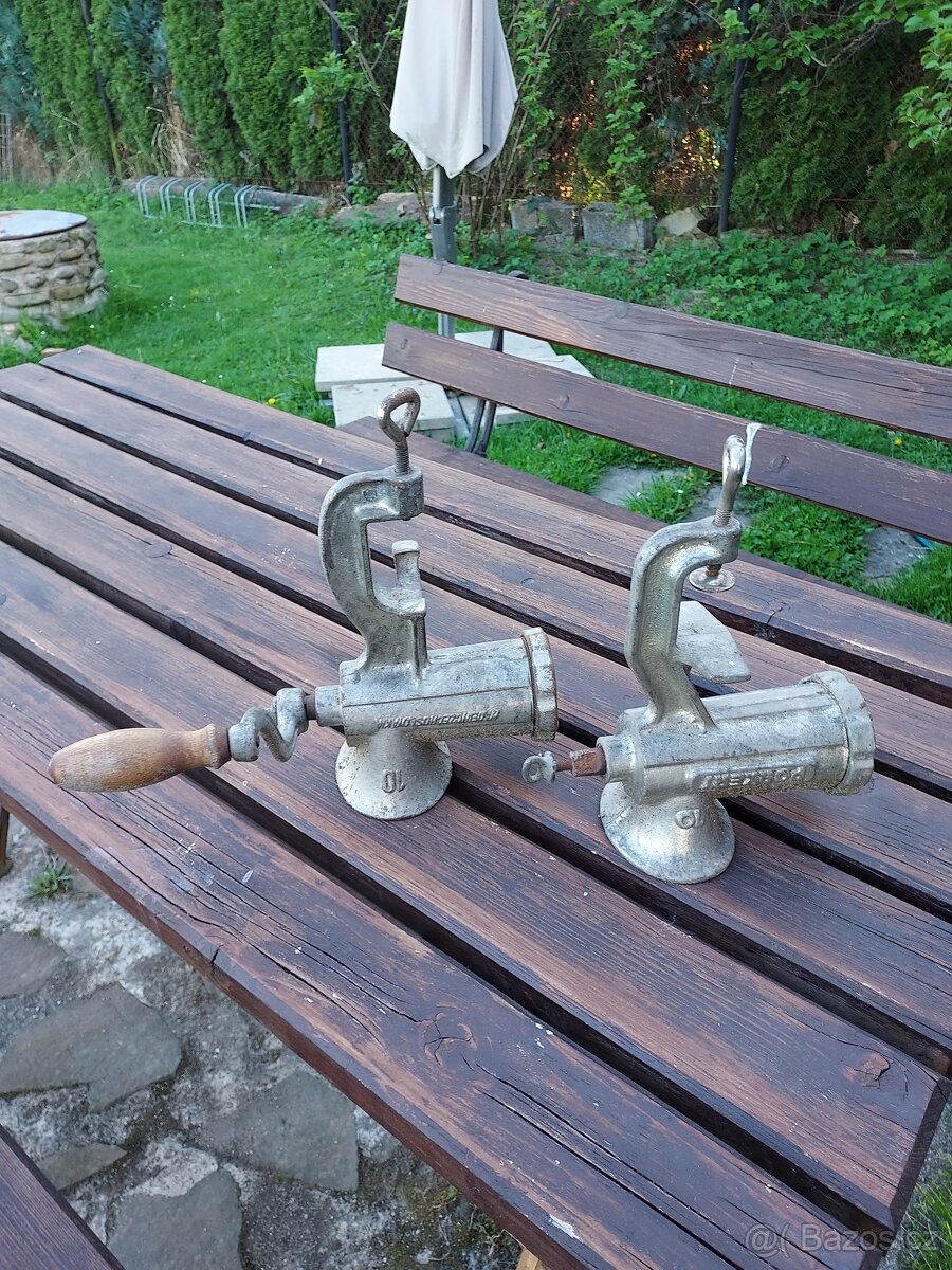 staré mlýnky na maso - 7