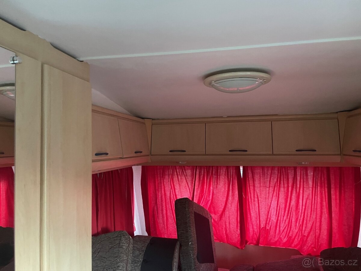 Prodám karavan zn. Gruau - 7