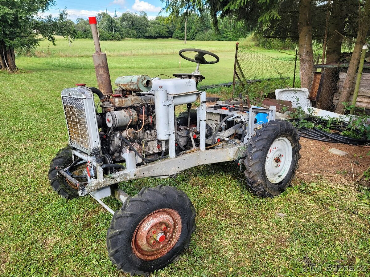 Prodám traktor domácí výroby. - 7